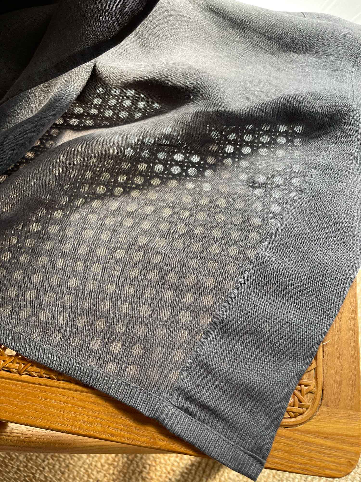 Mittelschwere Leinenvorhänge – Dunkelgrau (2er-Set)